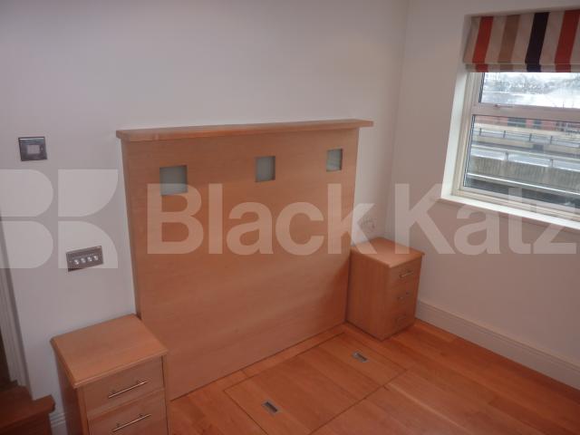 			NEW INSTRUCTION, 1 Bedroom, 1 bath, 1 reception Flat			 Cambridge Gardens, LADBROKE GROVE